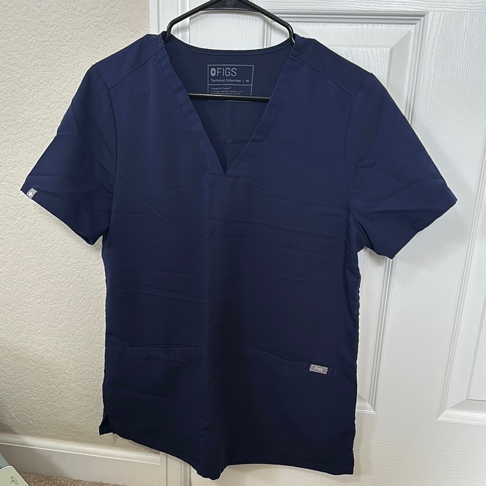 FIGS Women’s Navy Blue Scrub Top Size Medium